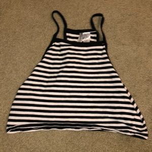 Black and white stripe tee